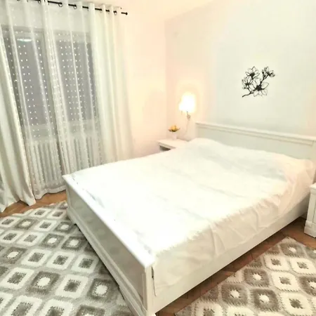 Nissa Apartamento Saraievo